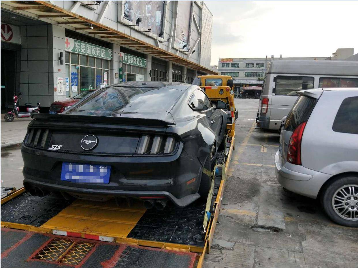 佛山全落地拖车救援 新车运输与道路救援的专业之选